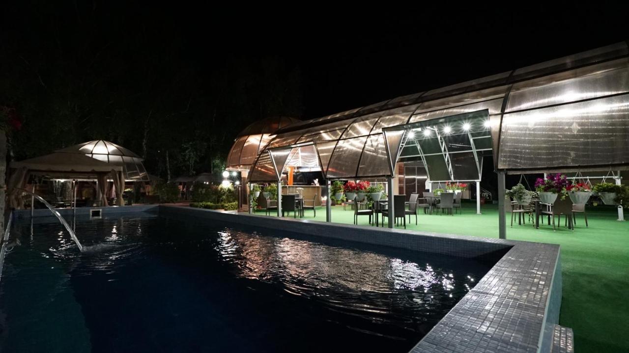 חארקיב Mercury Hotel מראה חיצוני תמונה