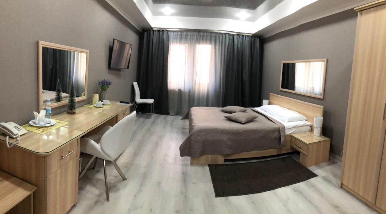 חארקיב Mercury Hotel מראה חיצוני תמונה