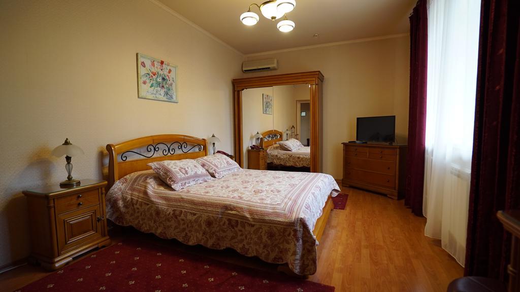 חארקיב Mercury Hotel מראה חיצוני תמונה