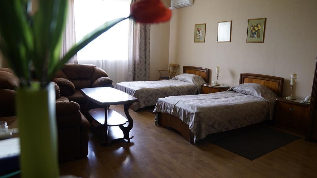 חארקיב Mercury Hotel מראה חיצוני תמונה
