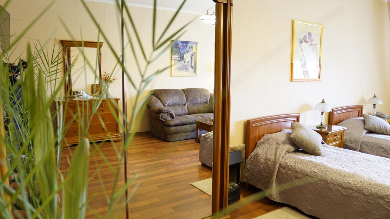 חארקיב Mercury Hotel מראה חיצוני תמונה