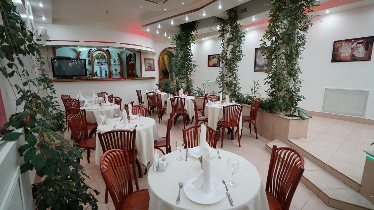 חארקיב Mercury Hotel מראה חיצוני תמונה