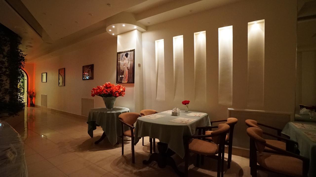 חארקיב Mercury Hotel מראה חיצוני תמונה