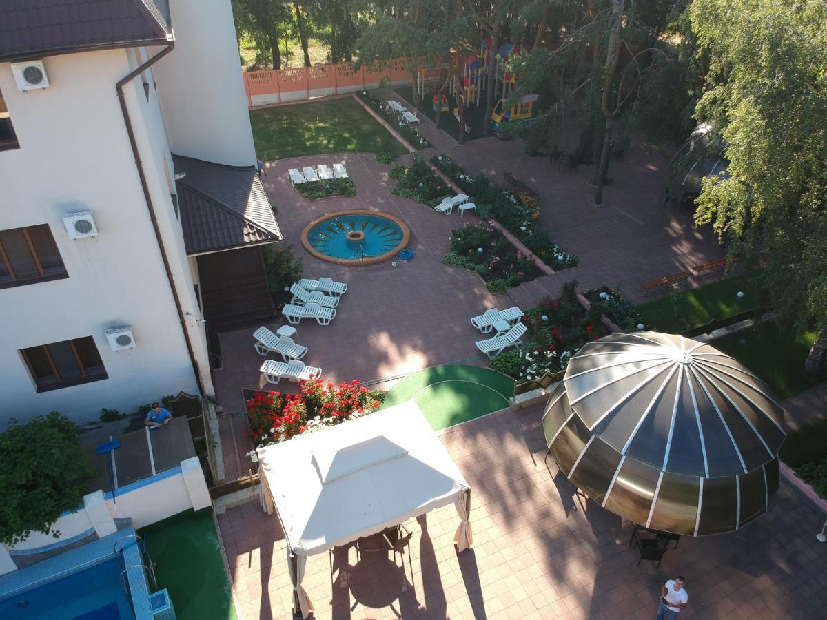 חארקיב Mercury Hotel מראה חיצוני תמונה